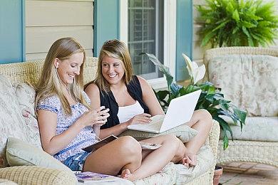 国行PS5三色主机盖6月17日发售 官方定价399元